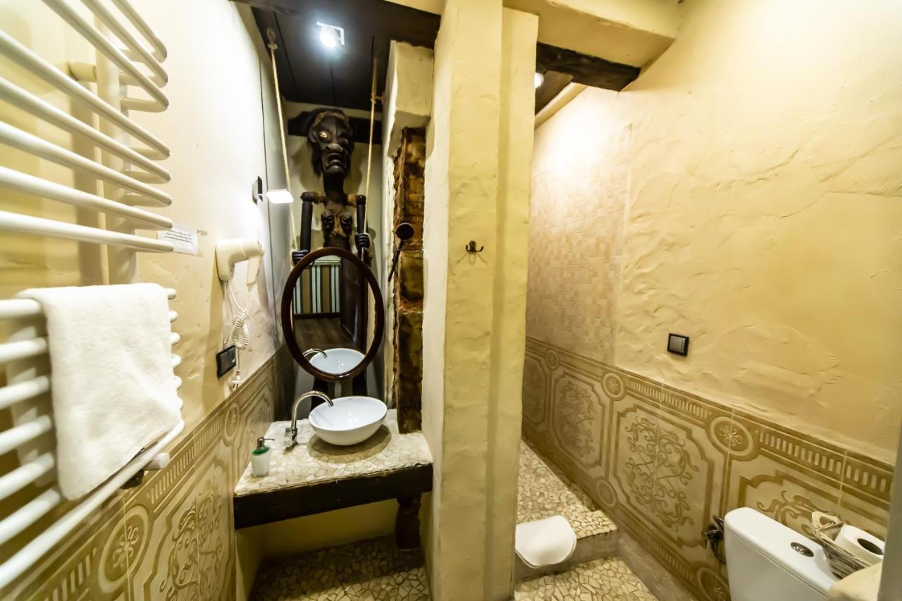Dwor Boratyn Bed & Breakfast Екстериор снимка