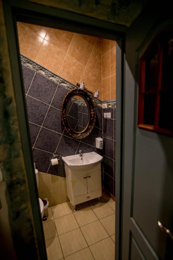 Dwor Boratyn Bed & Breakfast Екстериор снимка