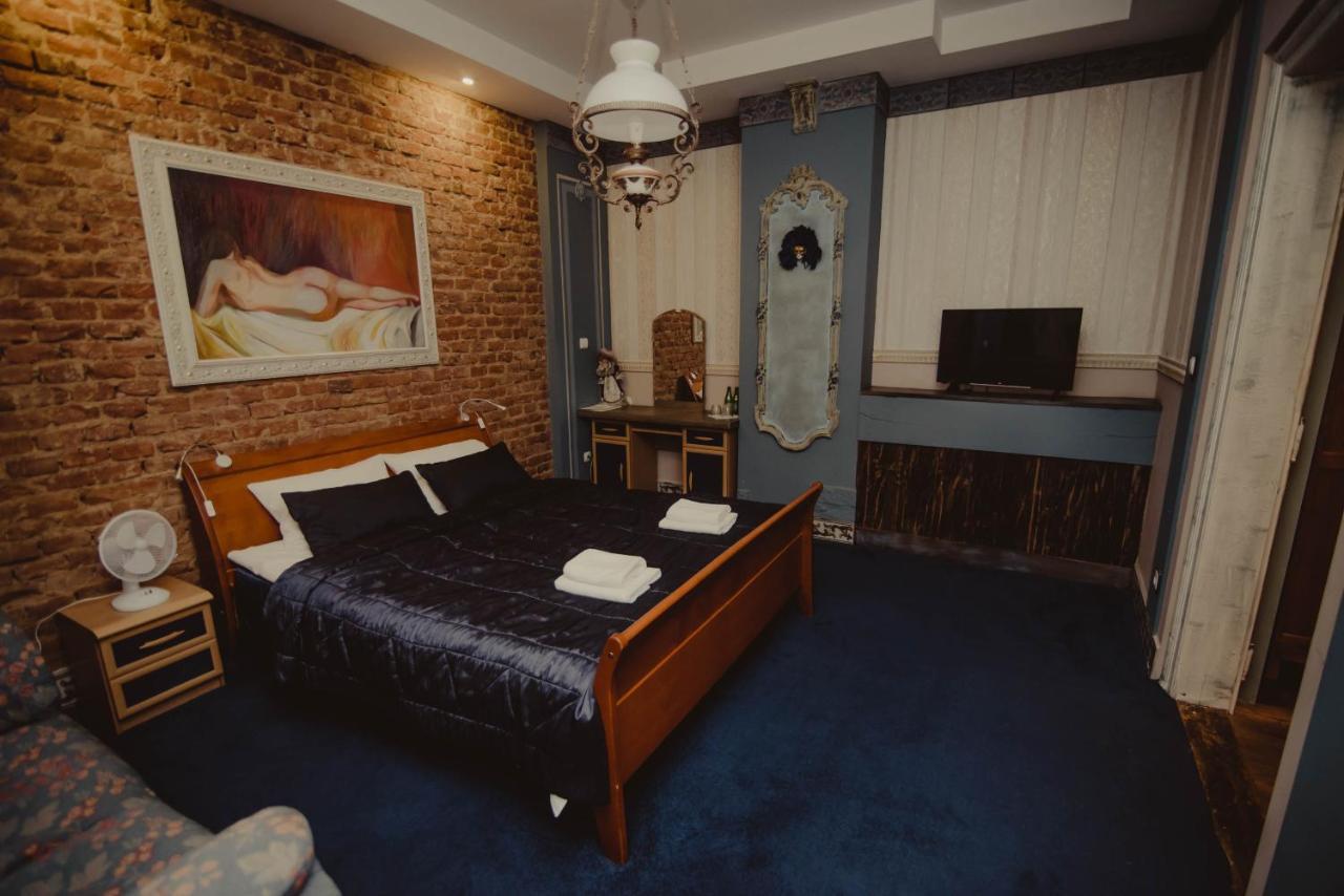 Dwor Boratyn Bed & Breakfast Екстериор снимка