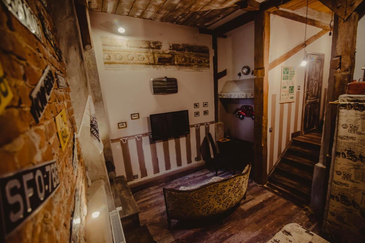 Dwor Boratyn Bed & Breakfast Екстериор снимка