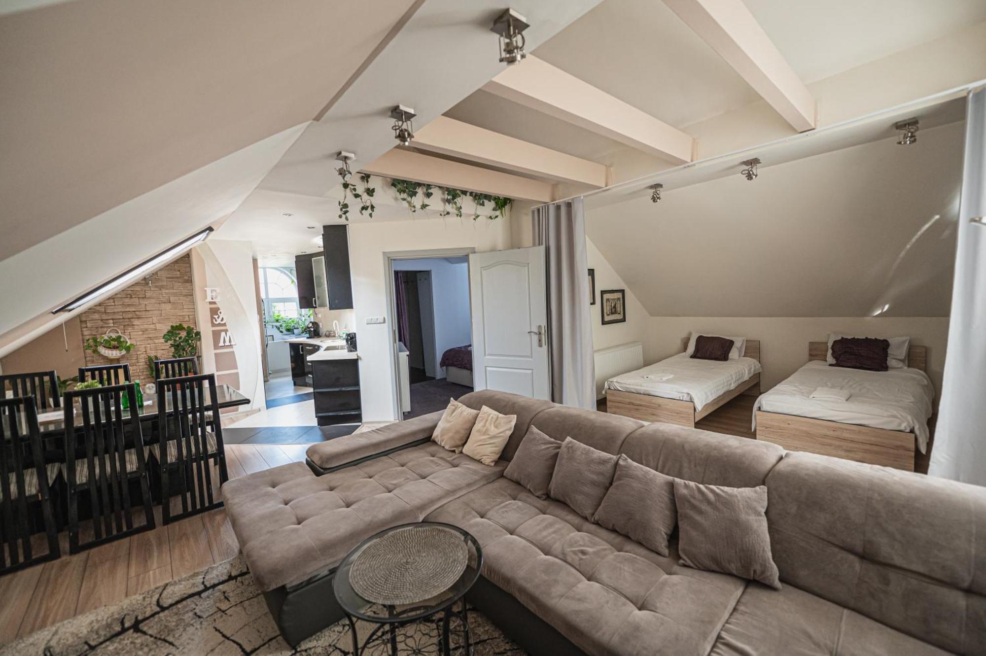 Dwor Boratyn Bed & Breakfast Екстериор снимка