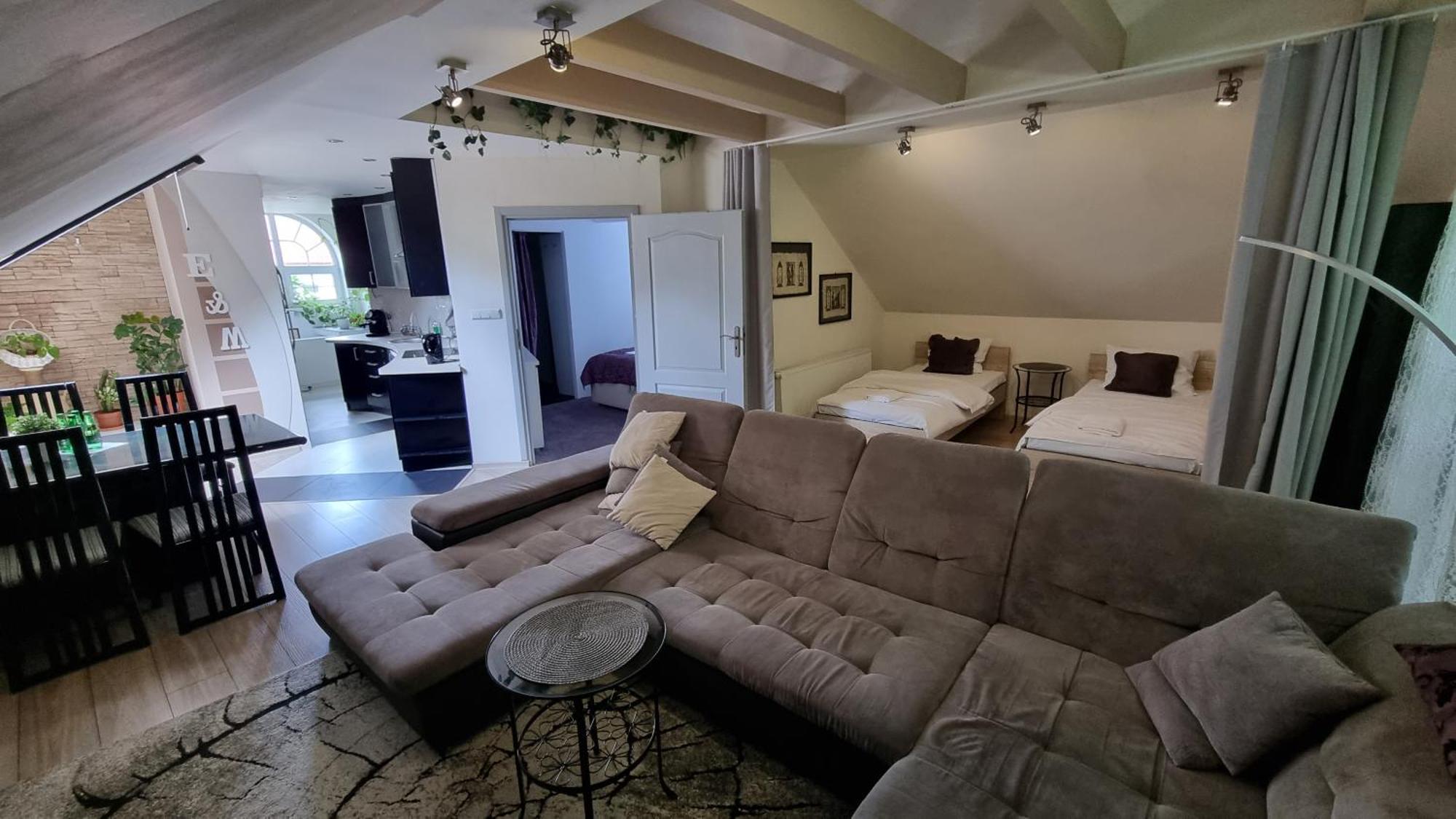 Dwor Boratyn Bed & Breakfast Екстериор снимка