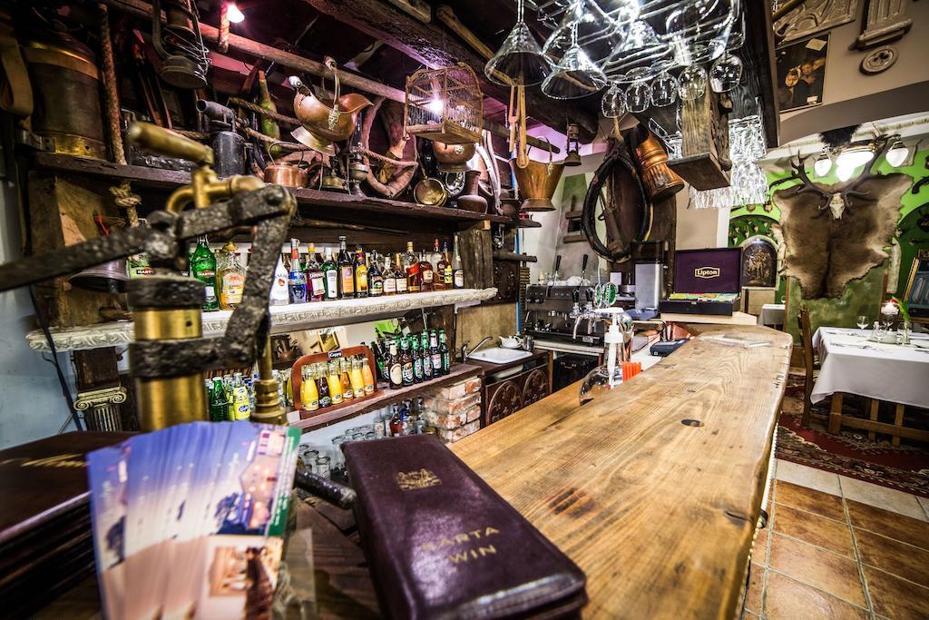 Dwor Boratyn Bed & Breakfast Екстериор снимка